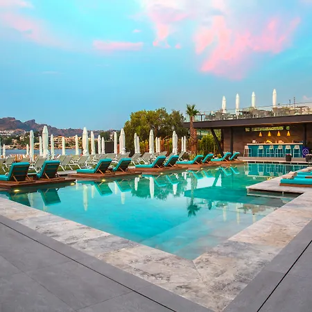 Arts Bodrum 얄리카베크
